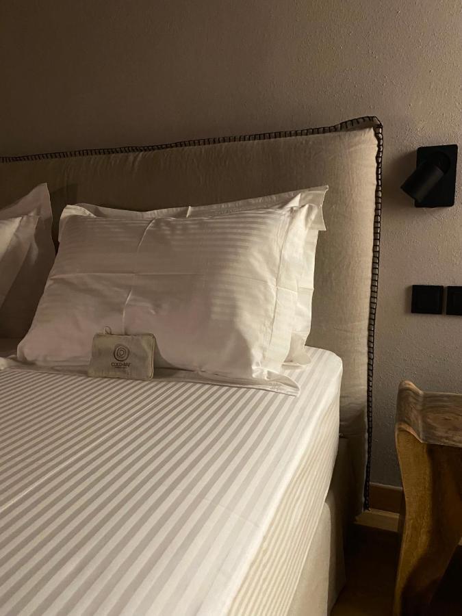 Ej Boutique Suites Milína Exteriér fotografie