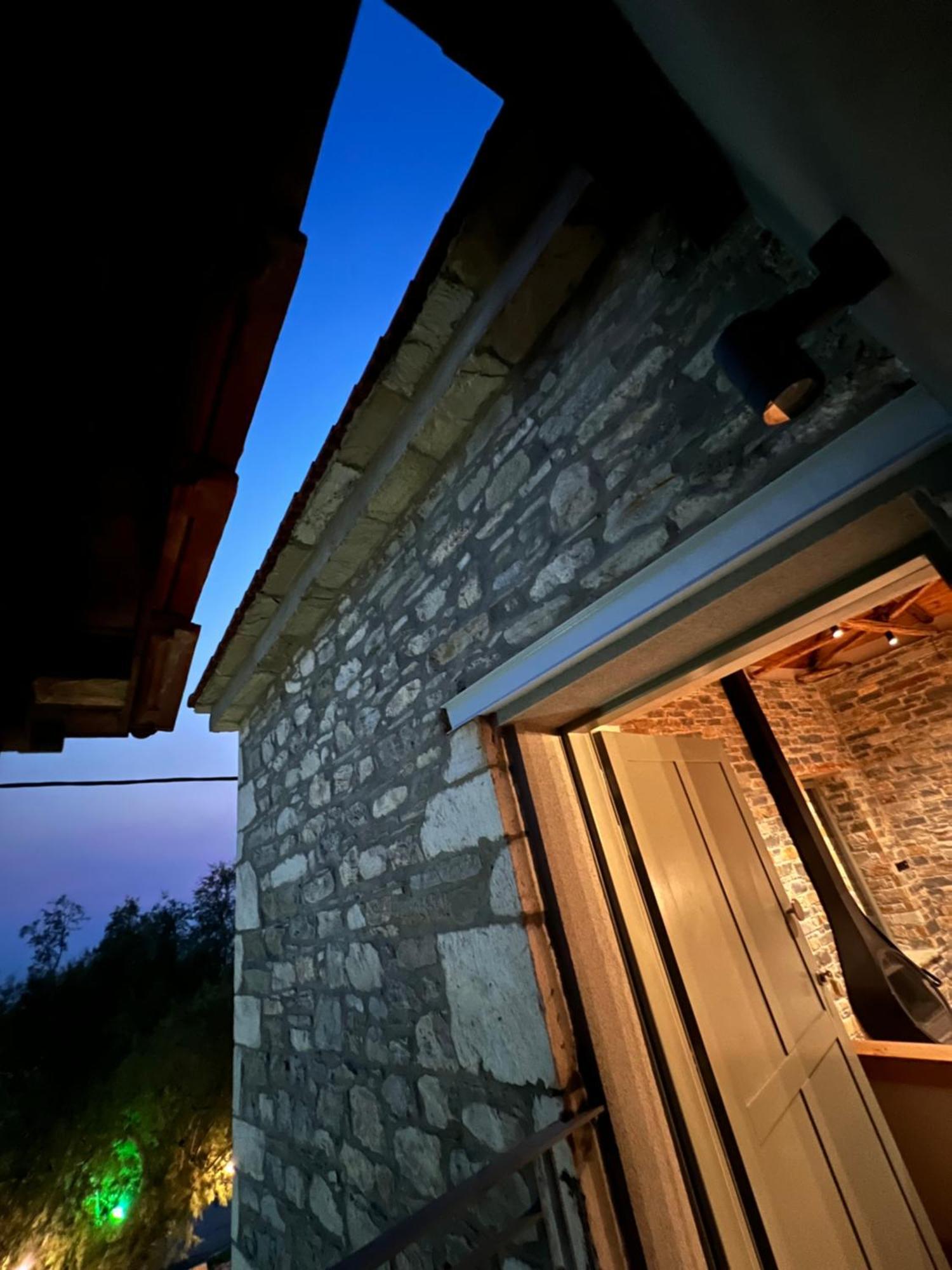 Ej Boutique Suites Milína Exteriér fotografie