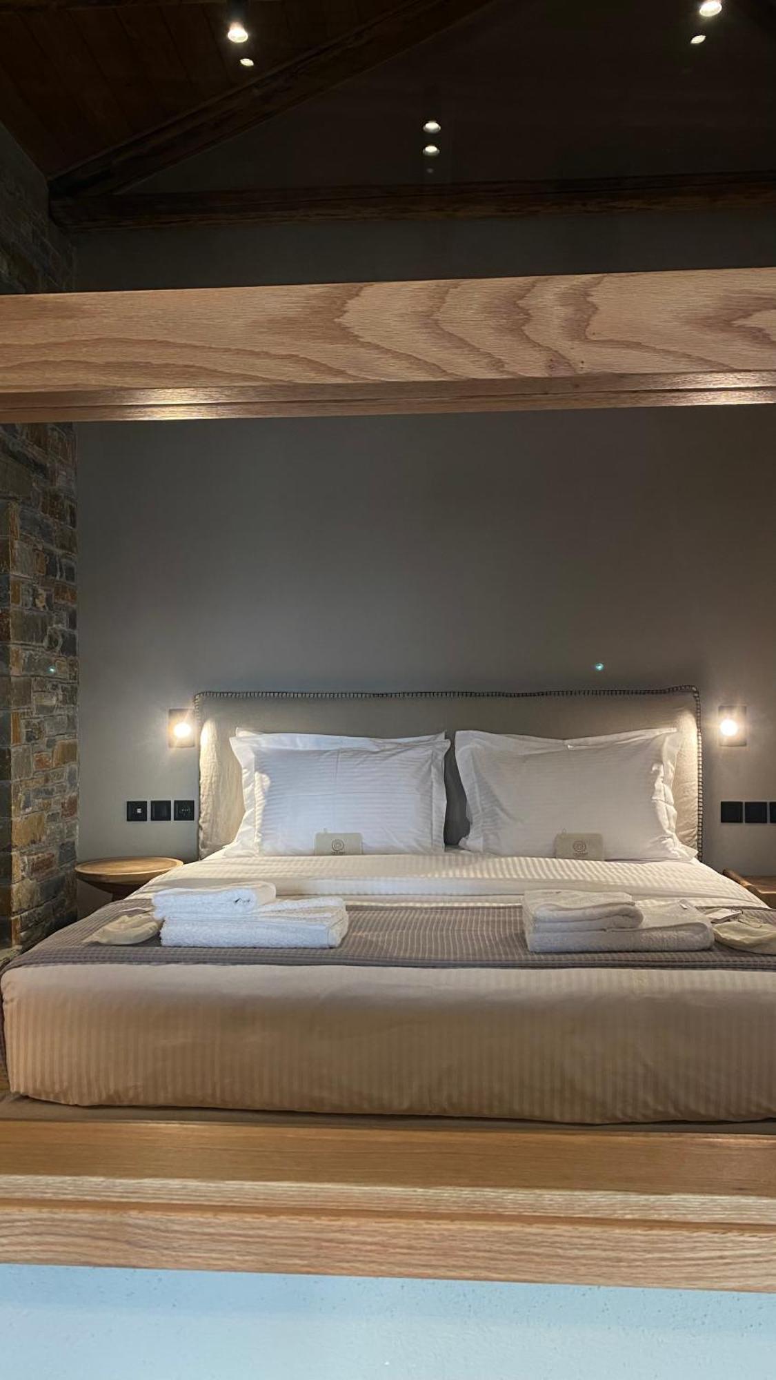 Ej Boutique Suites Milína Exteriér fotografie